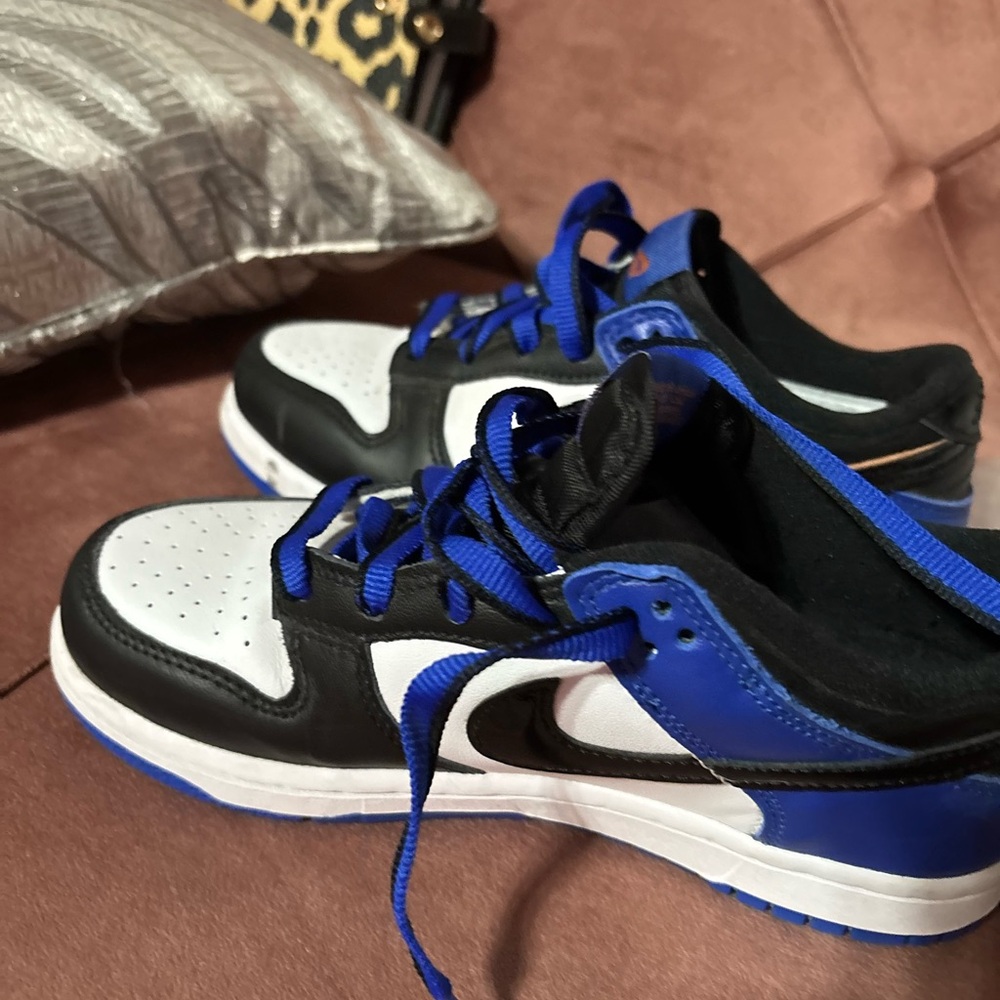 Nike children school age biys Black and Blue Sneakers